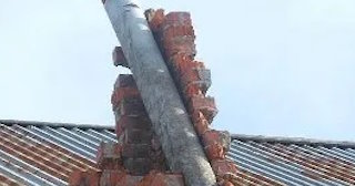 Демонтаж дымохода в частном доме по выгодной цене от 562 рублей | Сварной-Крл
