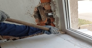 Демонтаж окон в Красном Сулине: цена от 1532 руб. - Сварной-Крл