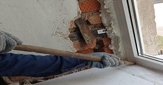 Демонтаж оконных откосов по выгодной цене от 511 руб. в Красном Сулине - Сварной-Крл